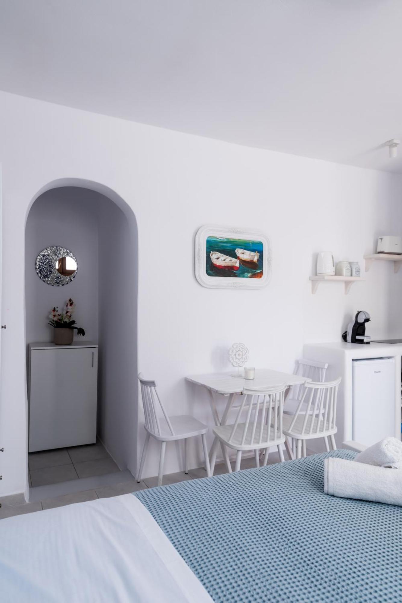Olive Tree Mykonos Town Semi-Basement Apartment Extérieur photo