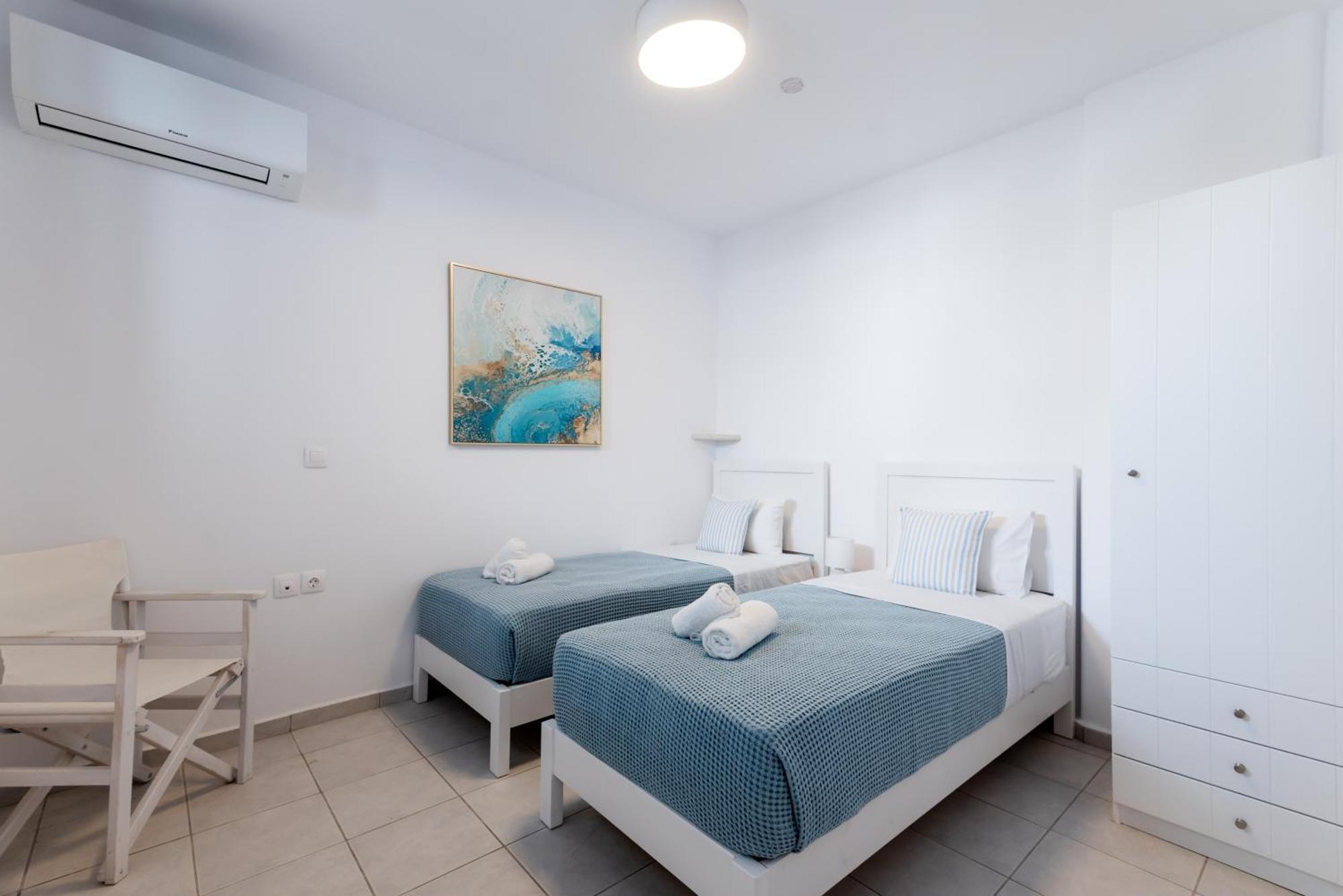 Olive Tree Mykonos Town Semi-Basement Apartment Extérieur photo